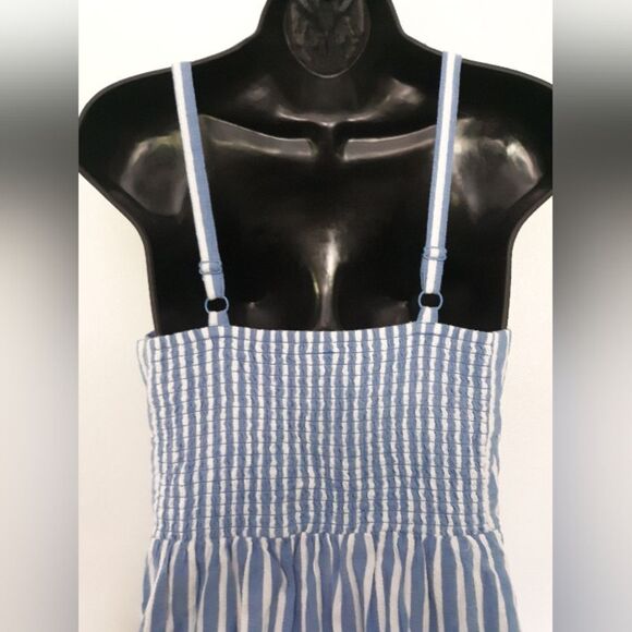 Old Navy striped summer dress - Picture 2 of 6